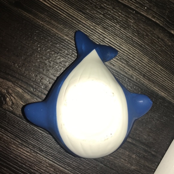 5/$25 Small Narwhal Ceramic Planter - Picture 9 of 15